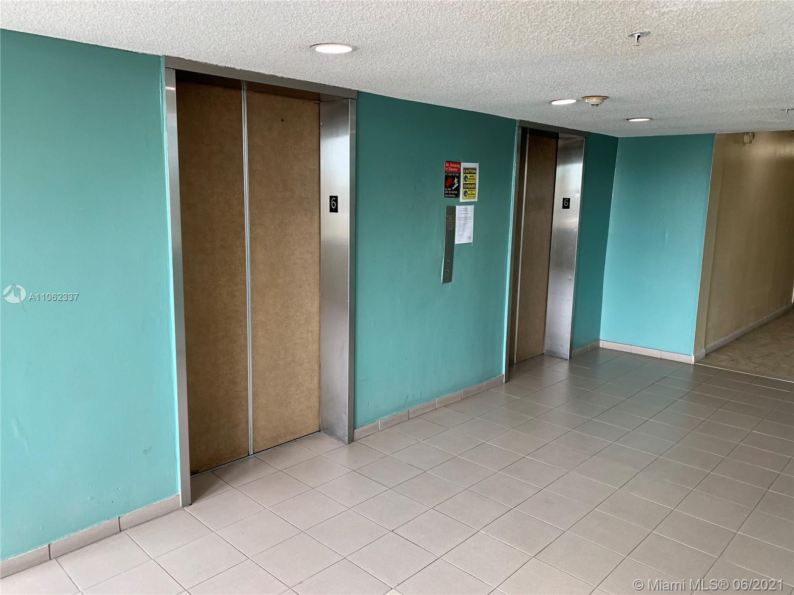 ISLA DEL MAR CONDO - Residential