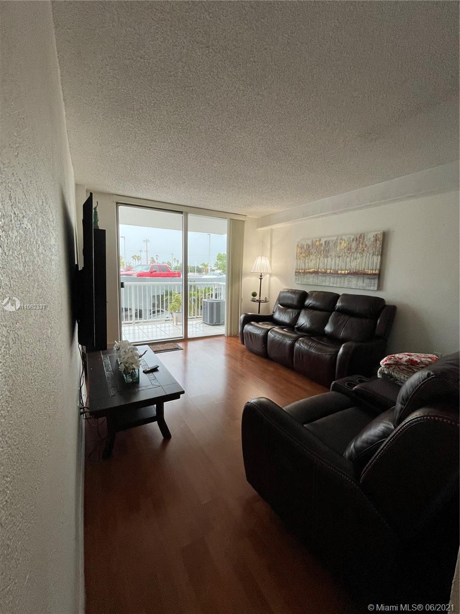 ISLA DEL MAR CONDO - Residential