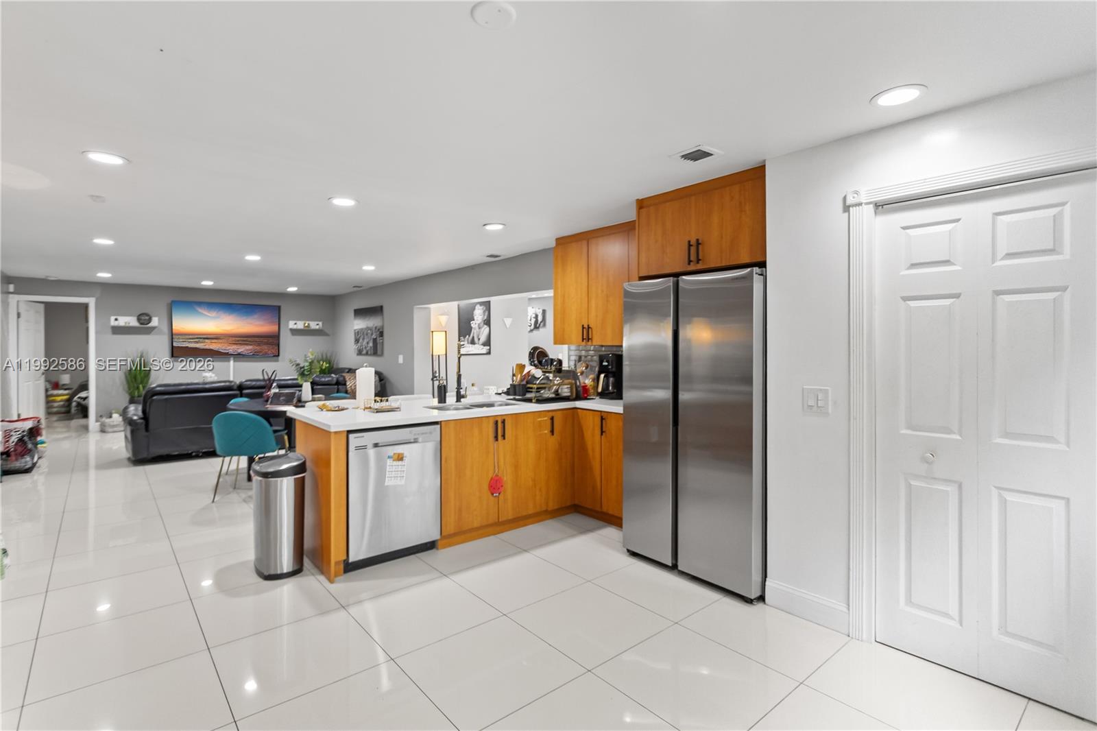 HOMESTEAD LAKES FARMLIFE - Residential