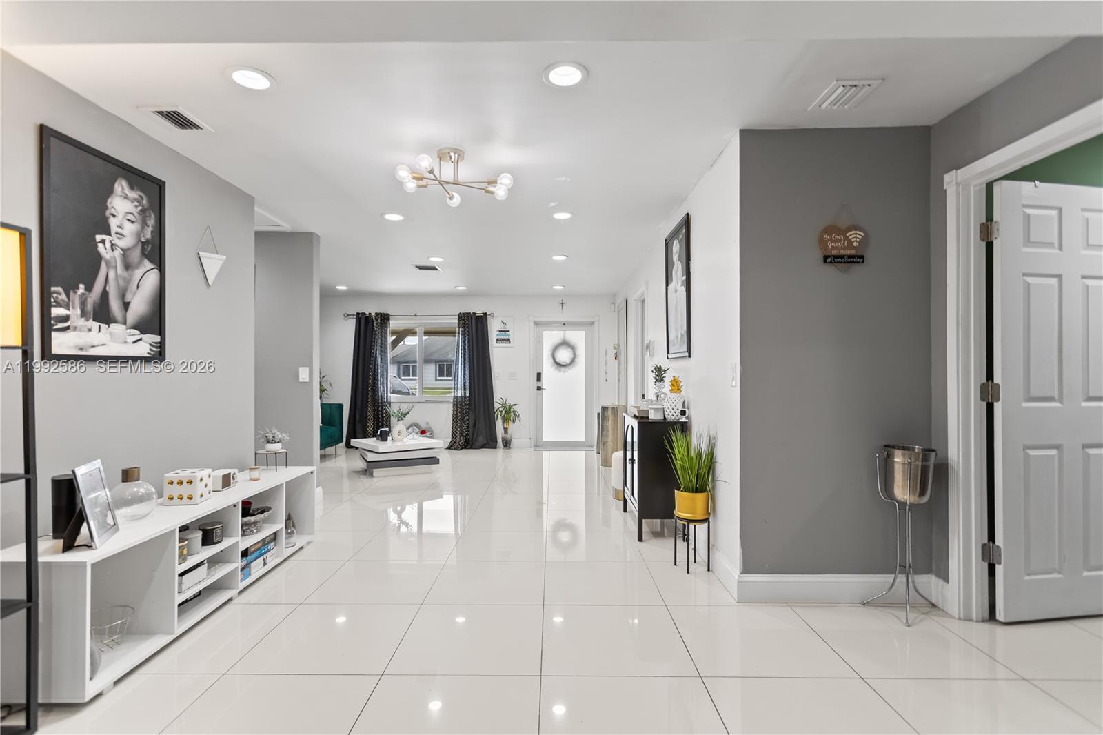 HOMESTEAD LAKES FARMLIFE - Residential