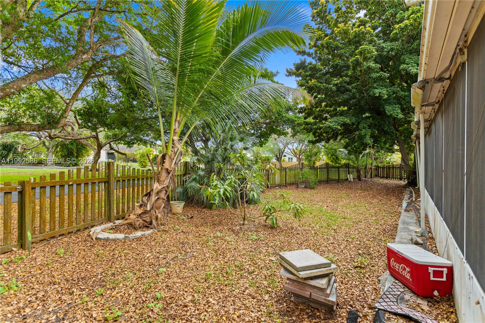 HOMESTEAD LAKES FARMLIFE - Residential