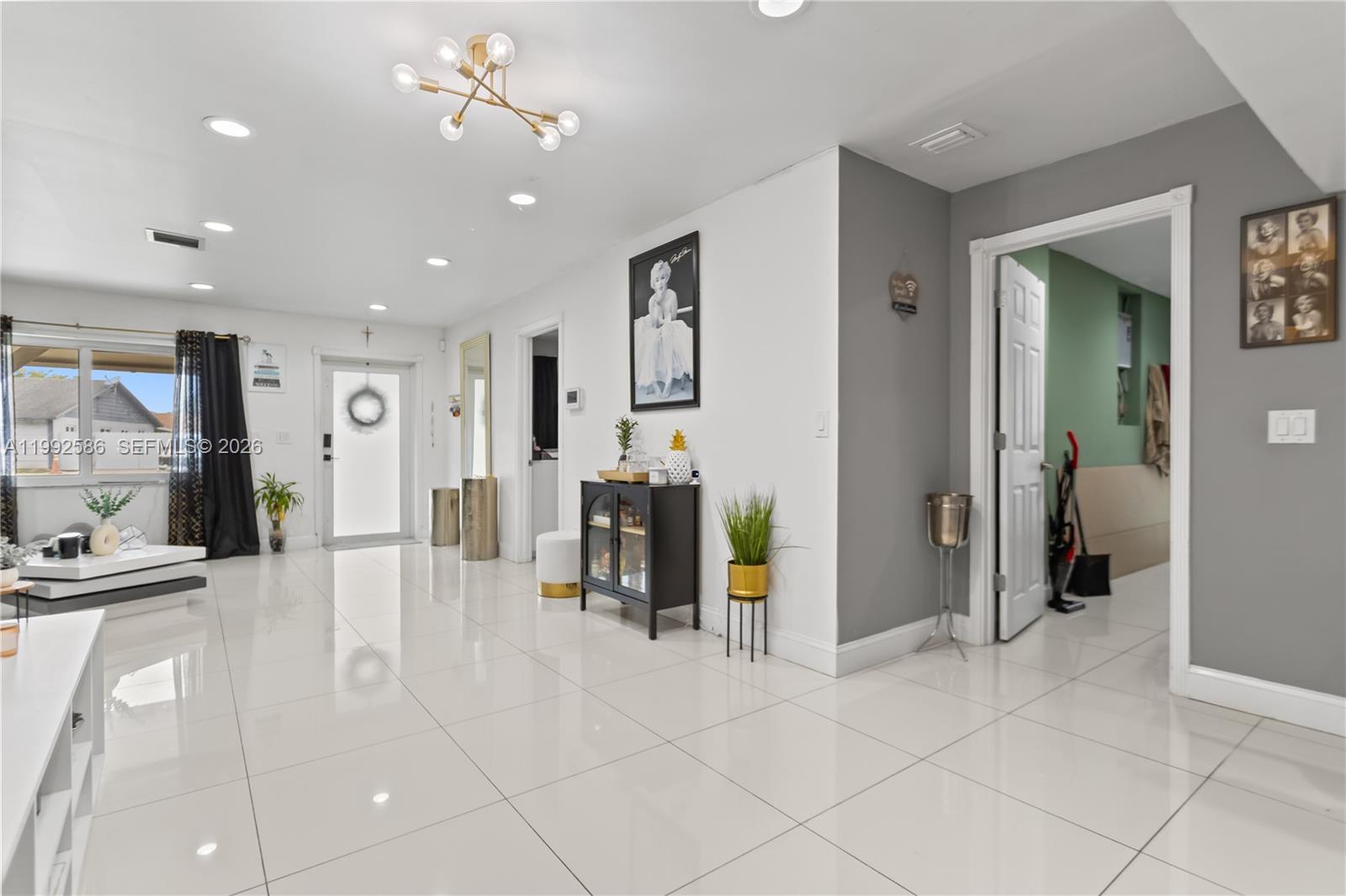 HOMESTEAD LAKES FARMLIFE - Residential