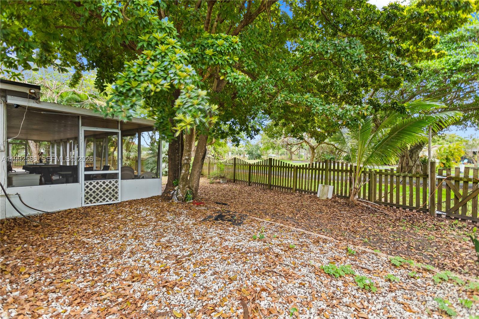 HOMESTEAD LAKES FARMLIFE - Residential