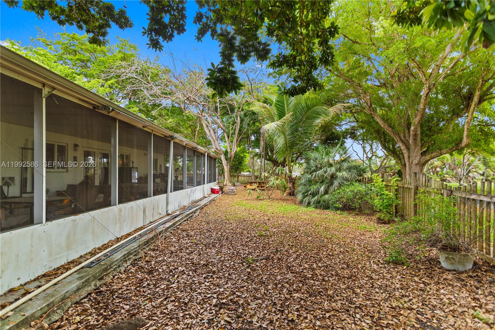 HOMESTEAD LAKES FARMLIFE - Residential