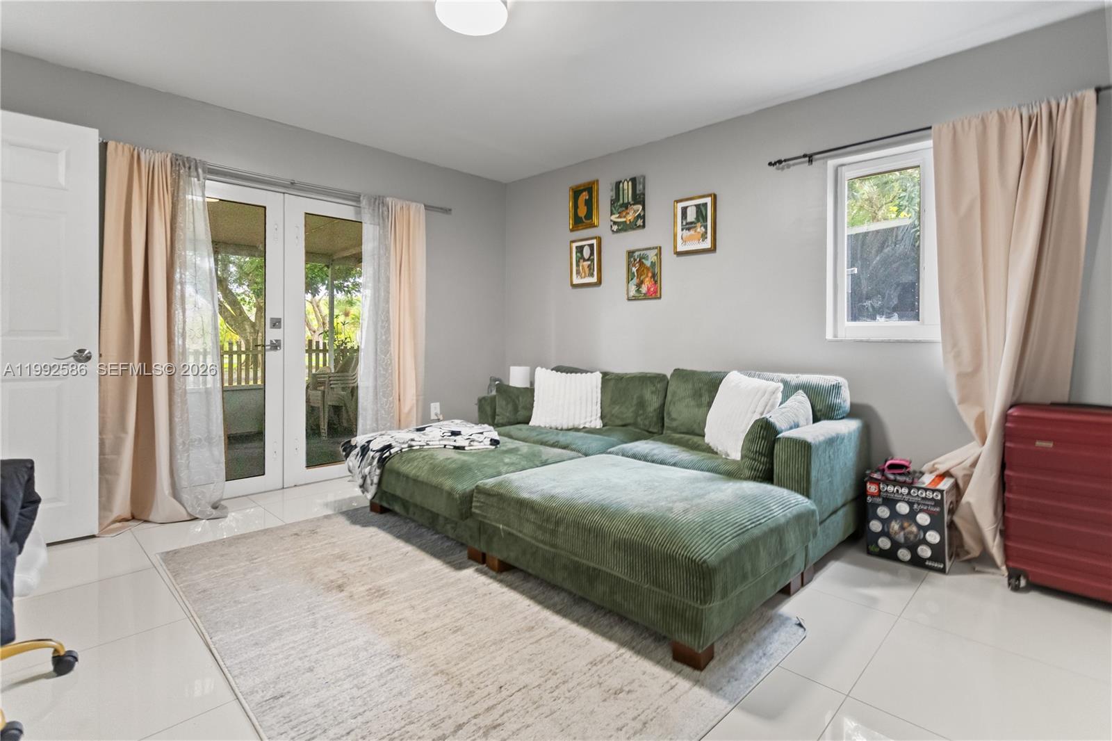 HOMESTEAD LAKES FARMLIFE - Residential