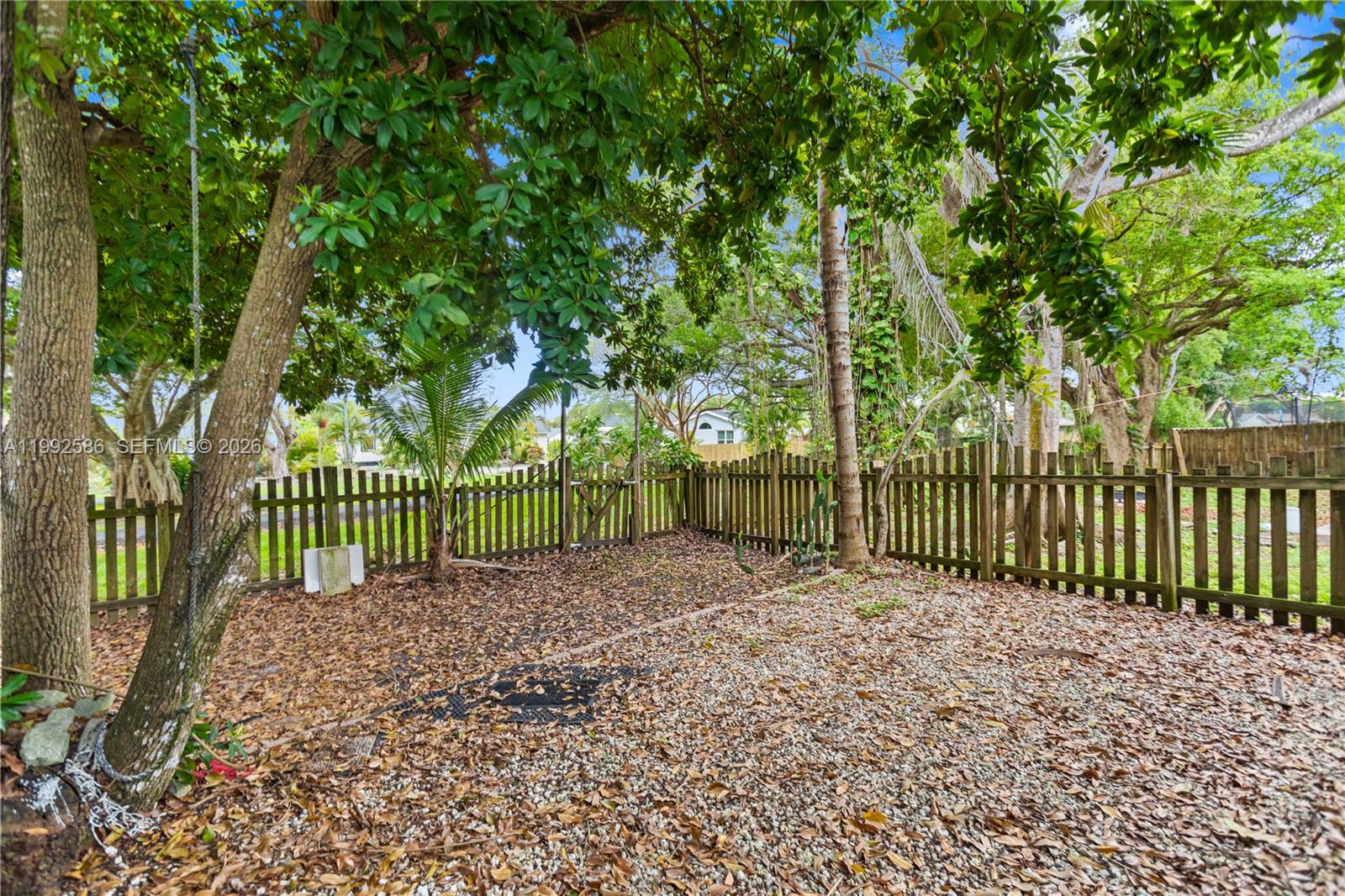 HOMESTEAD LAKES FARMLIFE - Residential