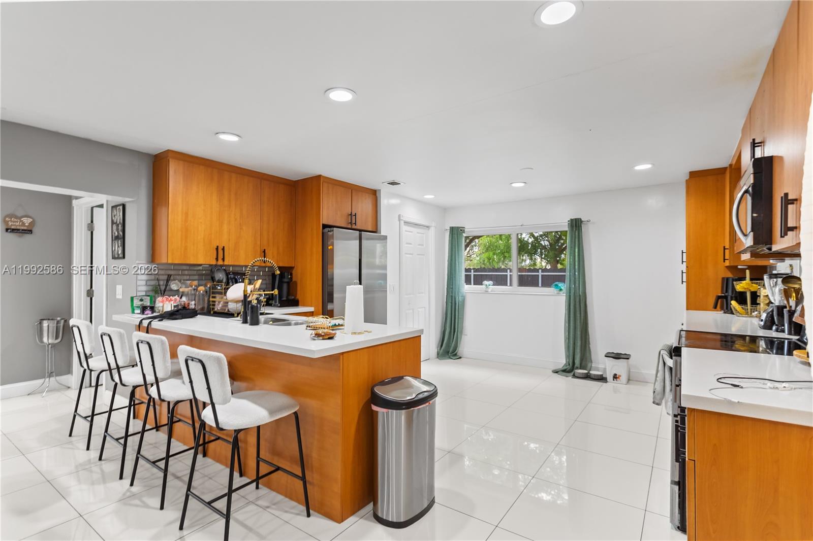 HOMESTEAD LAKES FARMLIFE - Residential