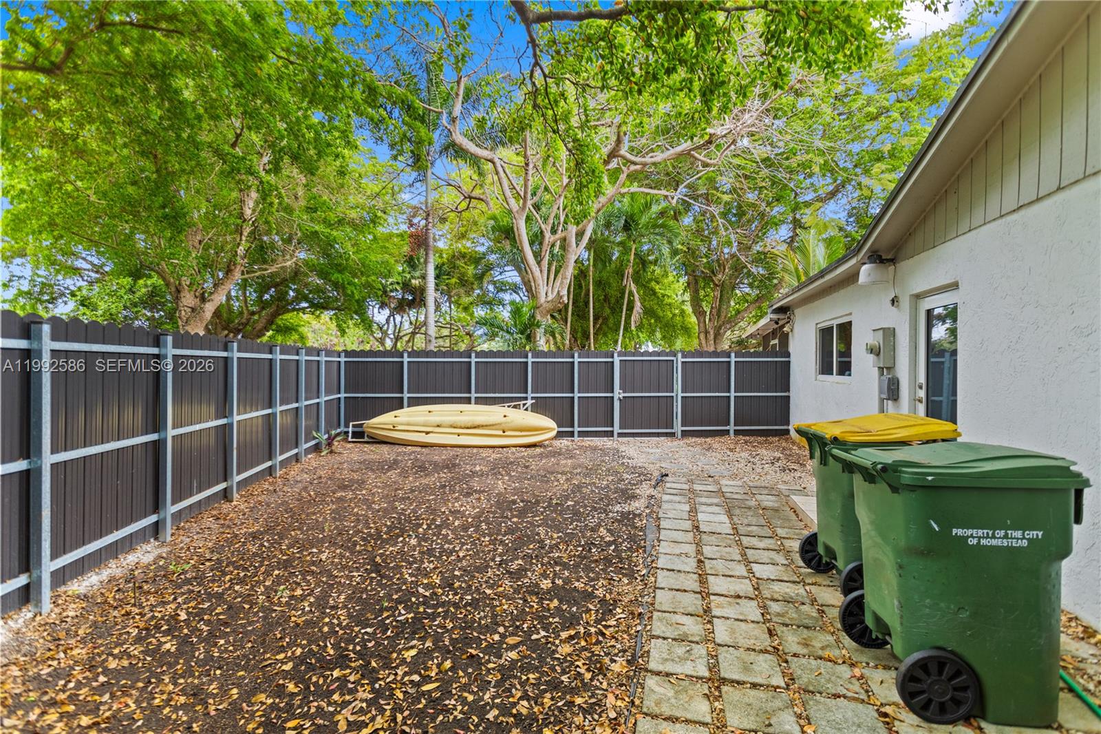 HOMESTEAD LAKES FARMLIFE - Residential