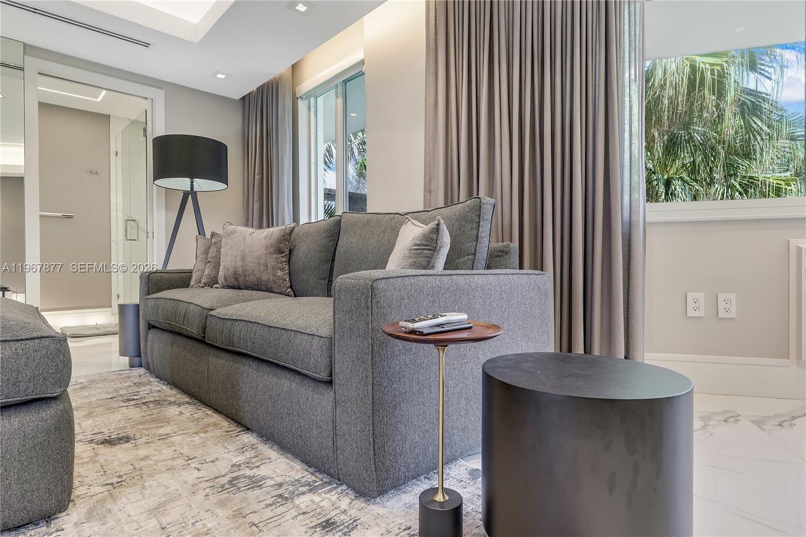 10190 Collins Ave 203