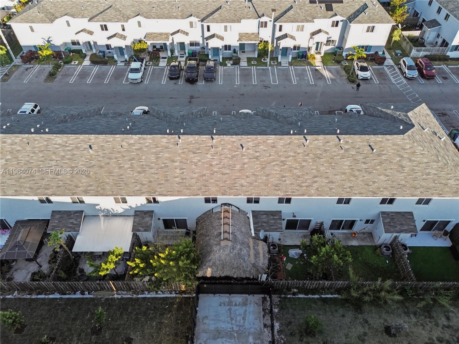 FOREST PARK VILLAS - Residential