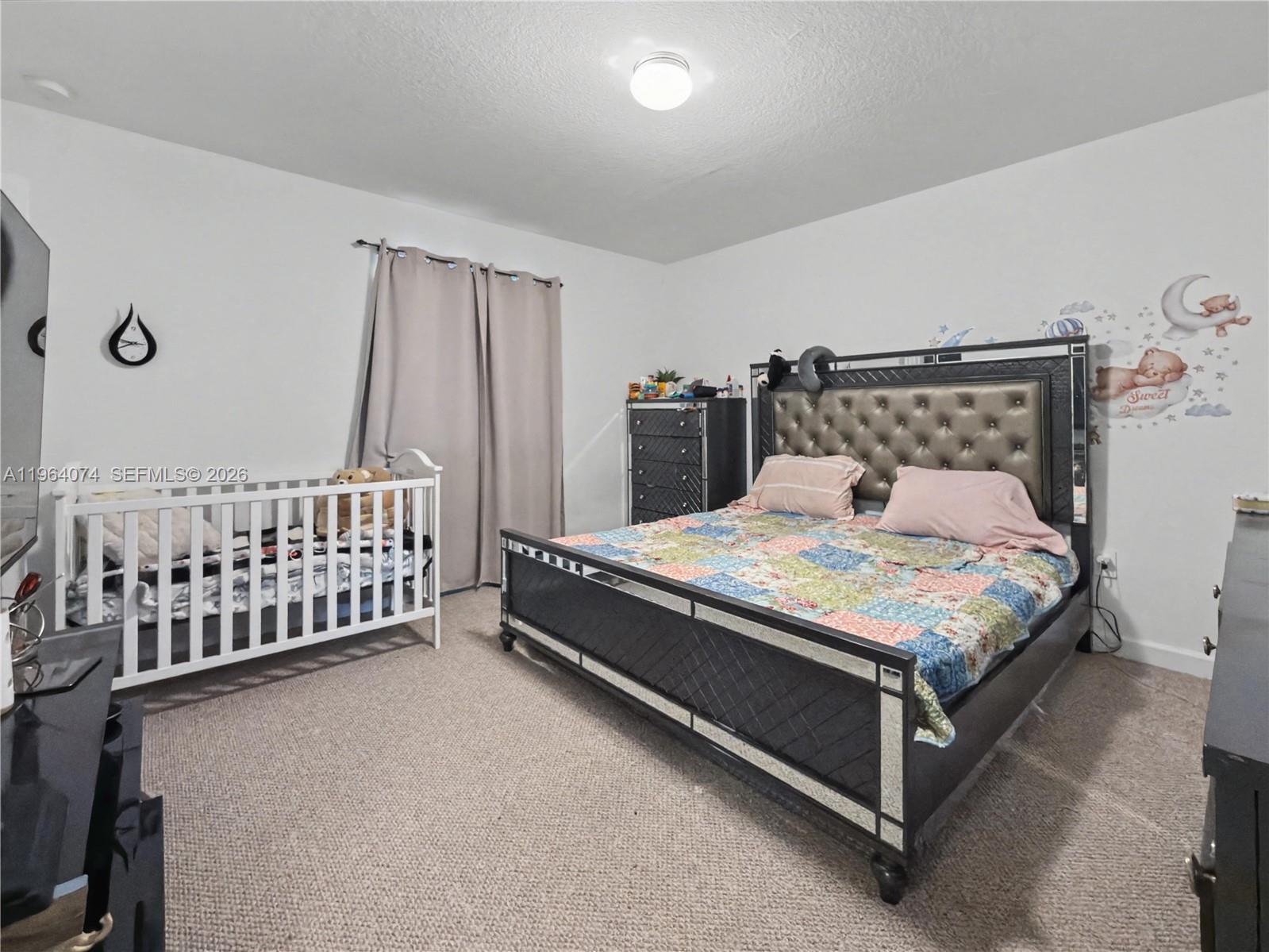 FOREST PARK VILLAS - Residential