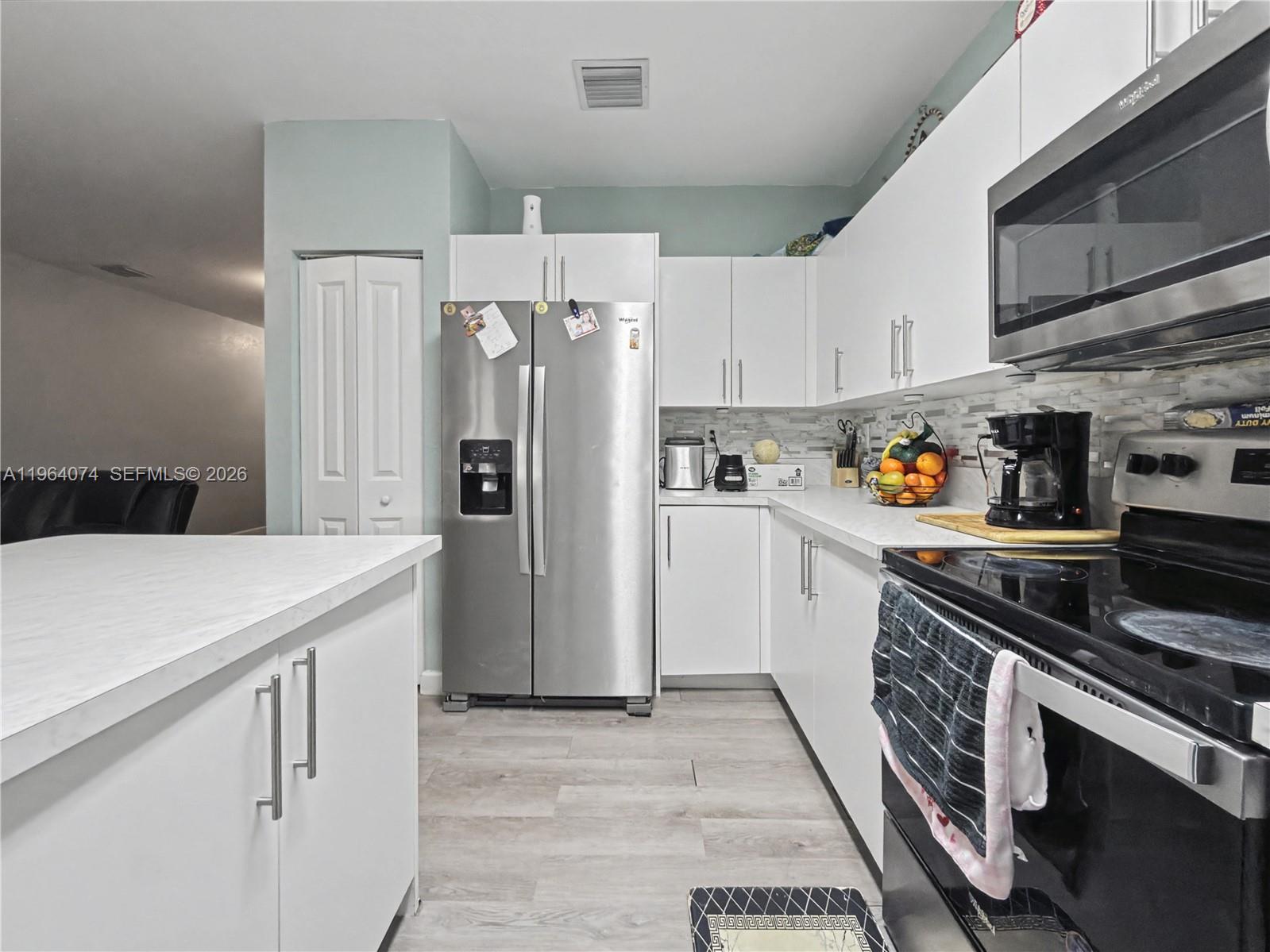 FOREST PARK VILLAS - Residential