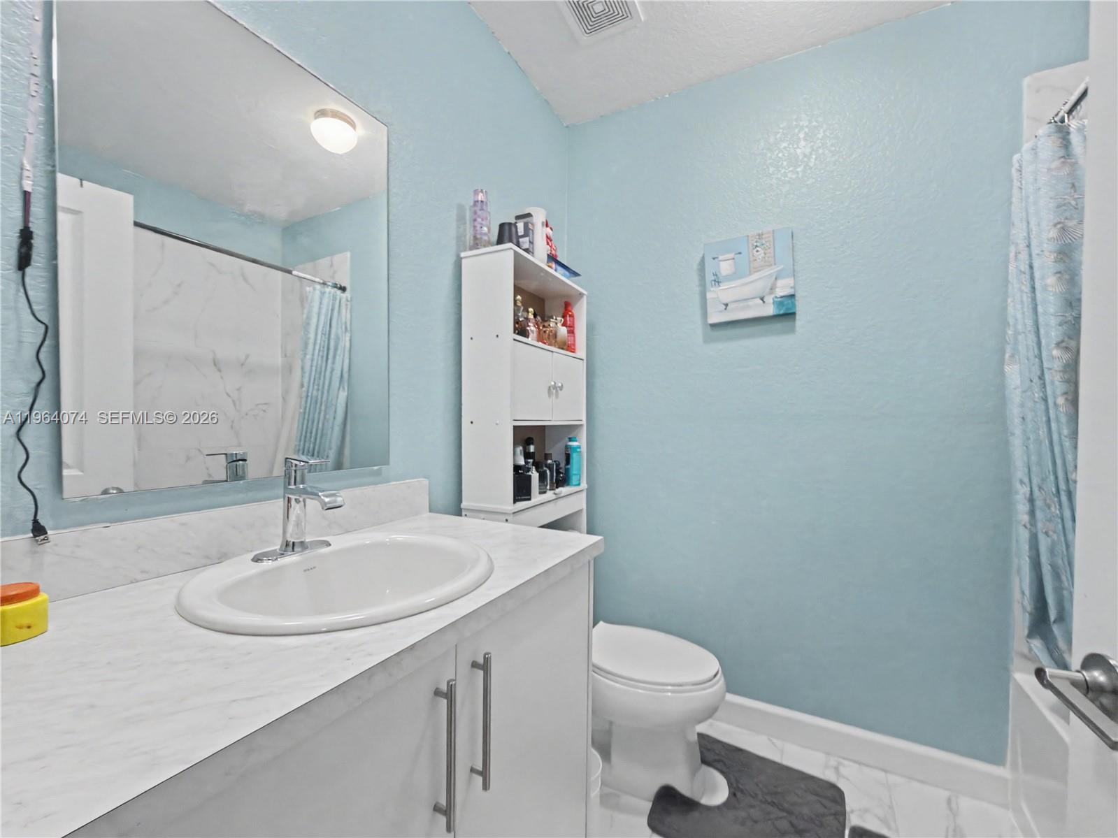 FOREST PARK VILLAS - Residential