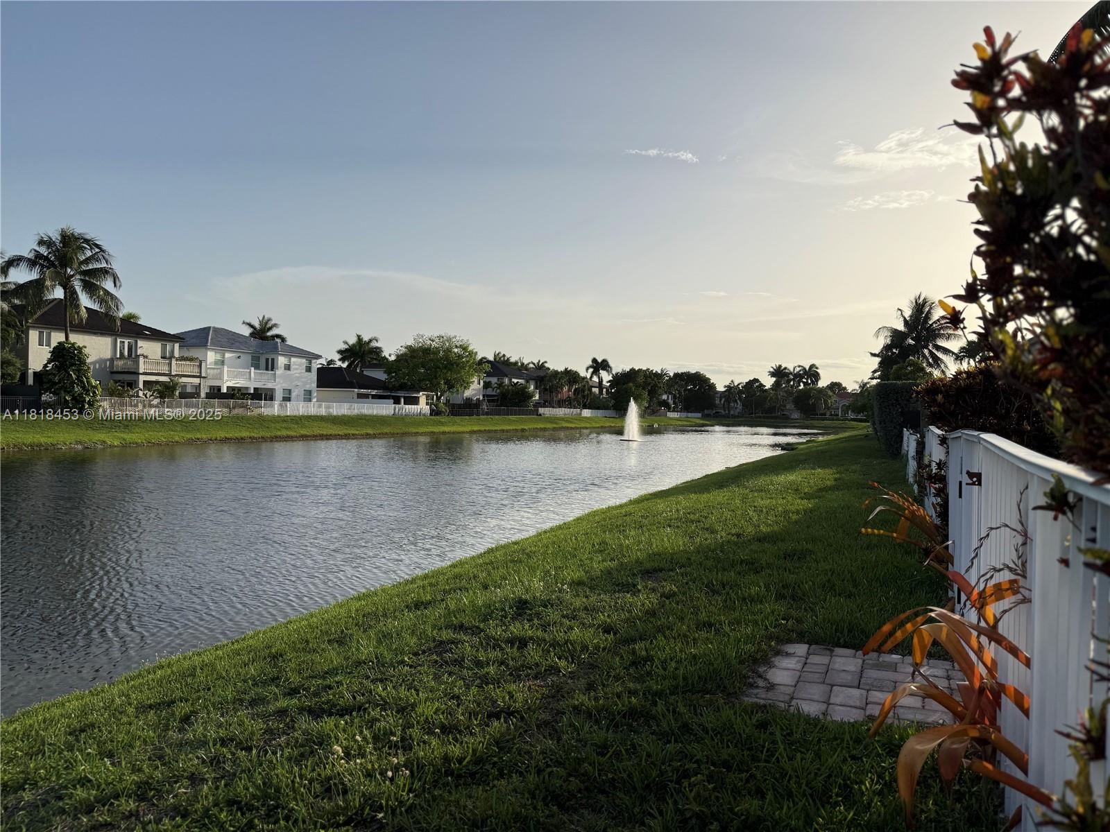 RIVENDELL - Residential