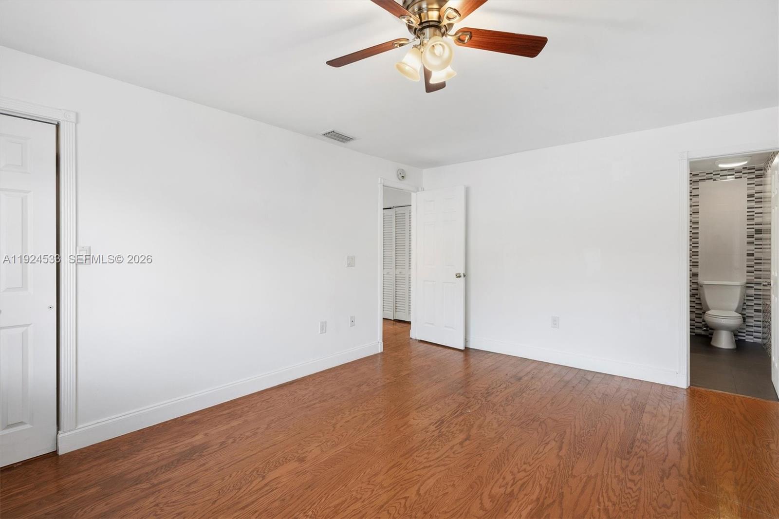 LAKE & TENNIS VILLAS PH 1 - Residential