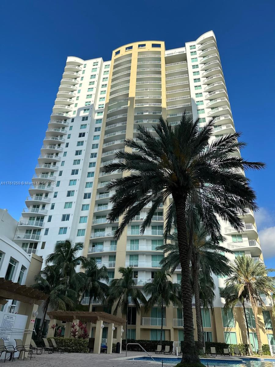 Rental Property at 1745 E Hallandale Beach Blvd 406W, Hallandale Beach, Broward County, Florida - Bedrooms: 2 
Bathrooms: 2  - $3,000 MO.