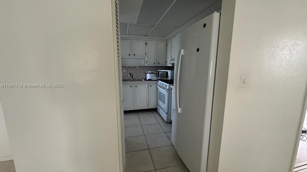FIRST MIRAMAR CONDO - Residential