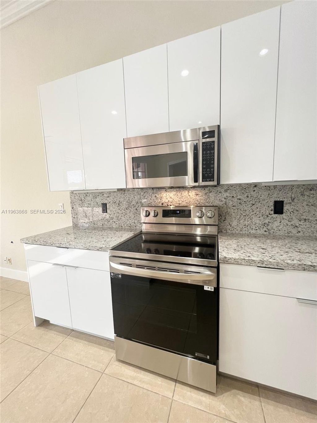 Photo of 1210 Leeward Way #1210, Weston, FL 33327 (MLS # A11963868)