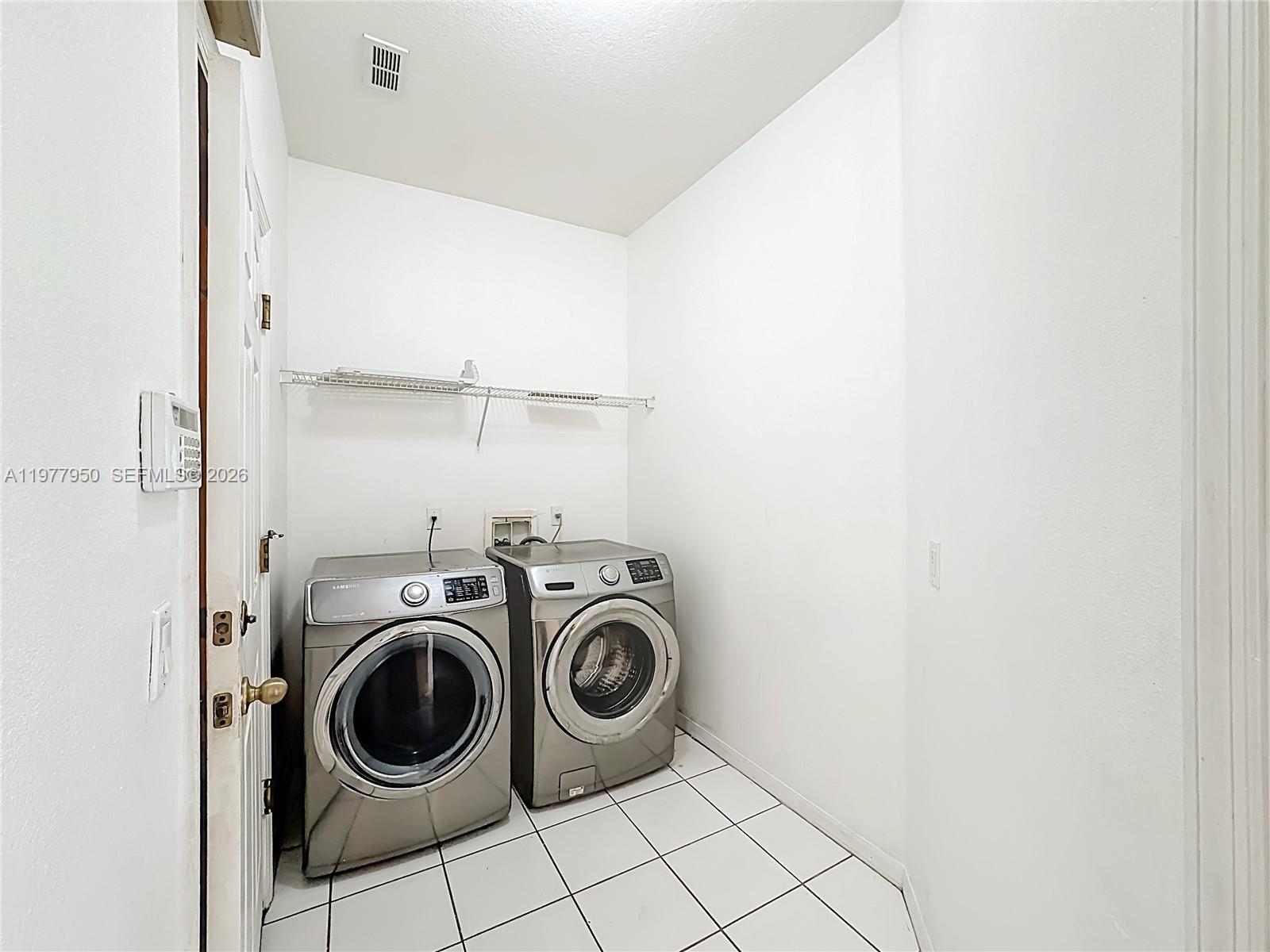 POINTE WEST SOUTH VILLAGE - Residential