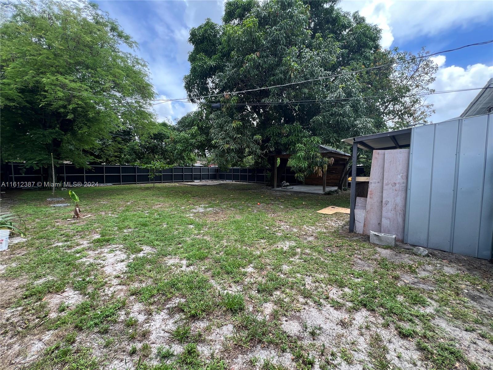SUNKIST GROVE - Residential