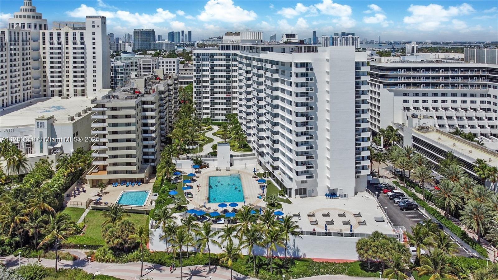 100 Lincoln Rd 607