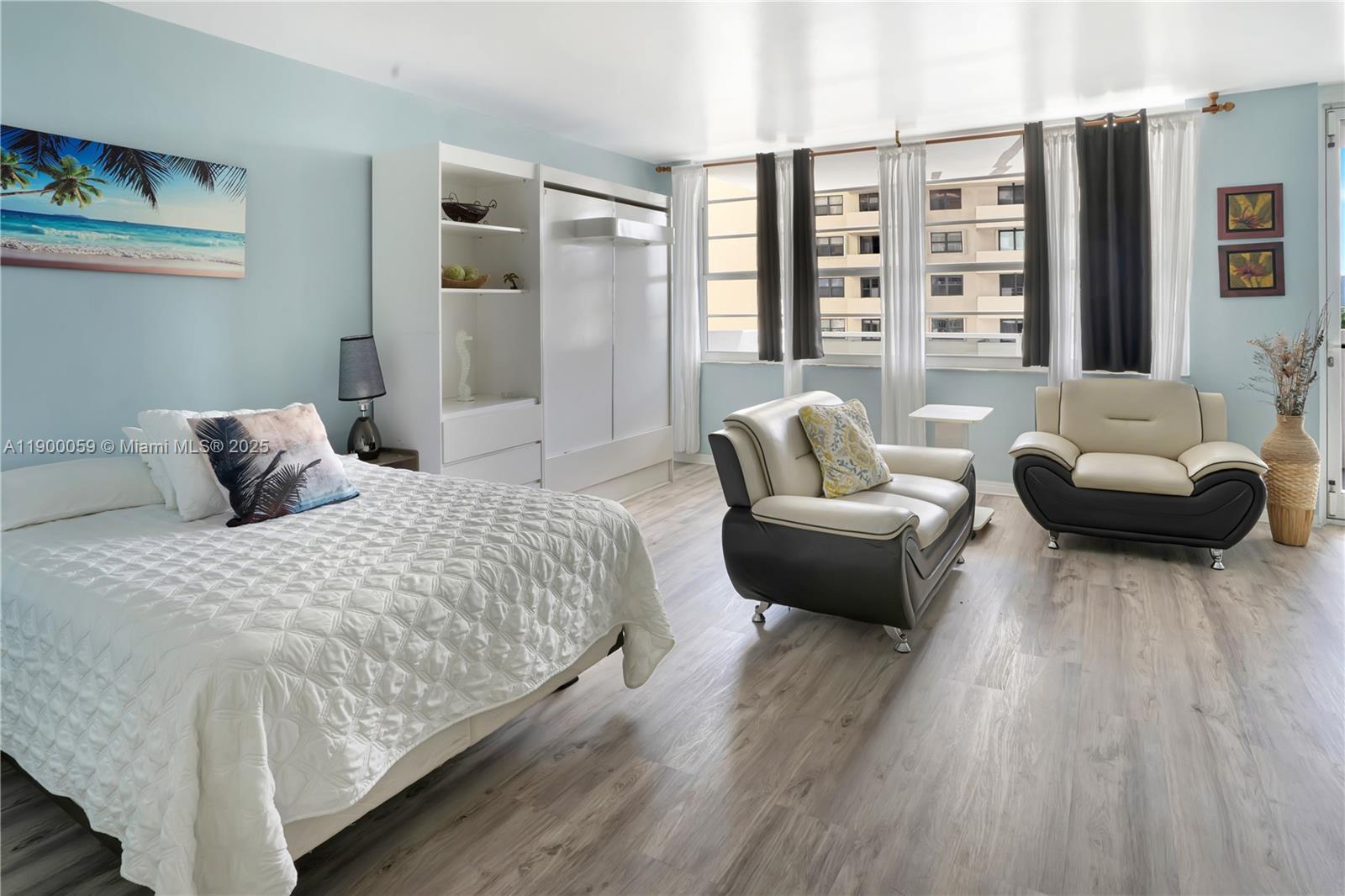 THE DECOPLAGE CONDO - Residential