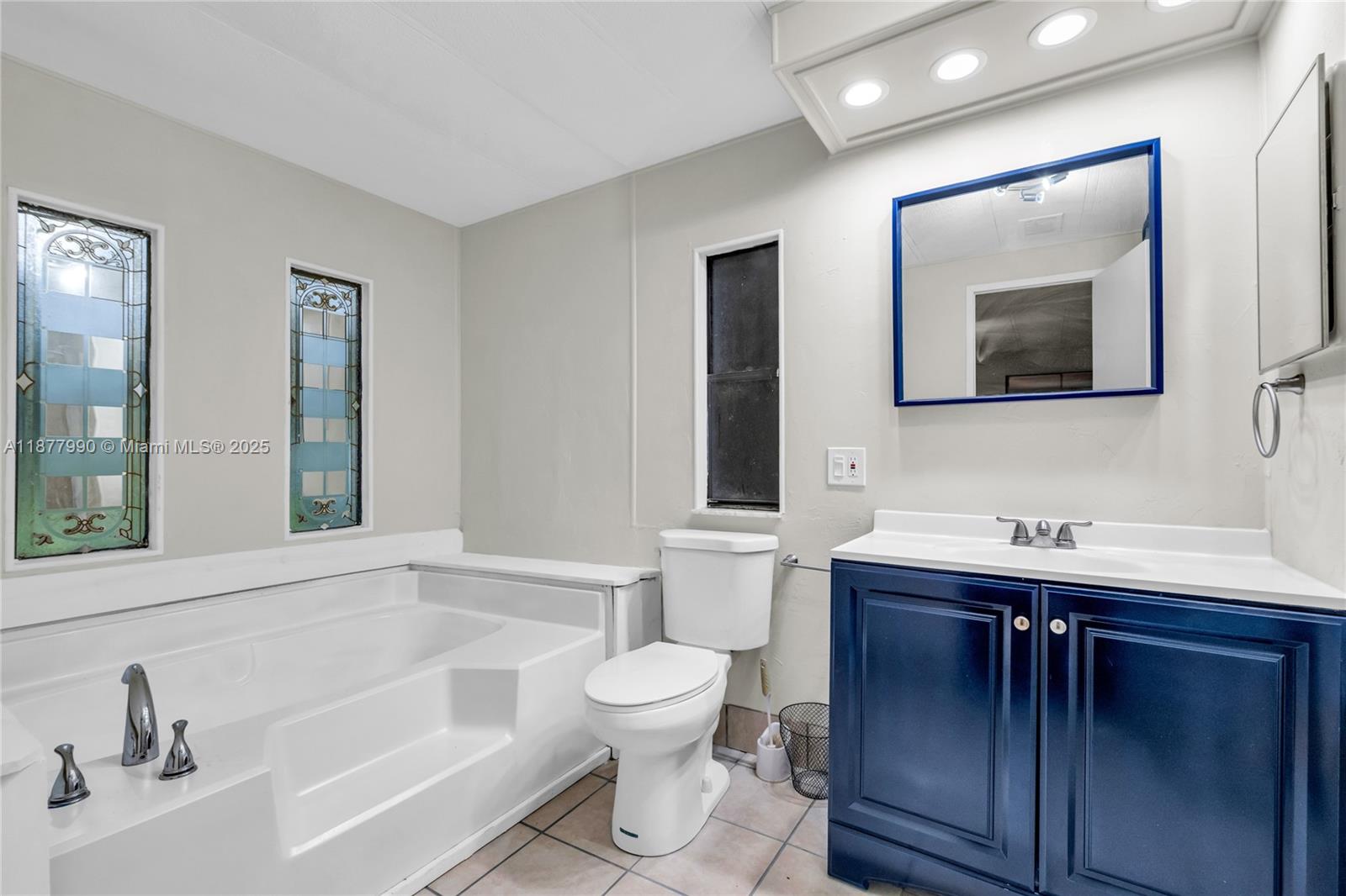 RAVENSWOOD NORTH - Residential