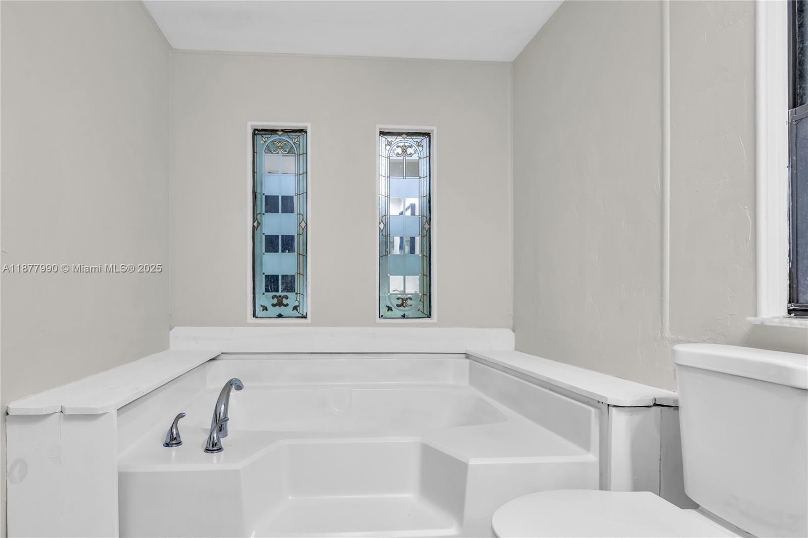 RAVENSWOOD NORTH - Residential