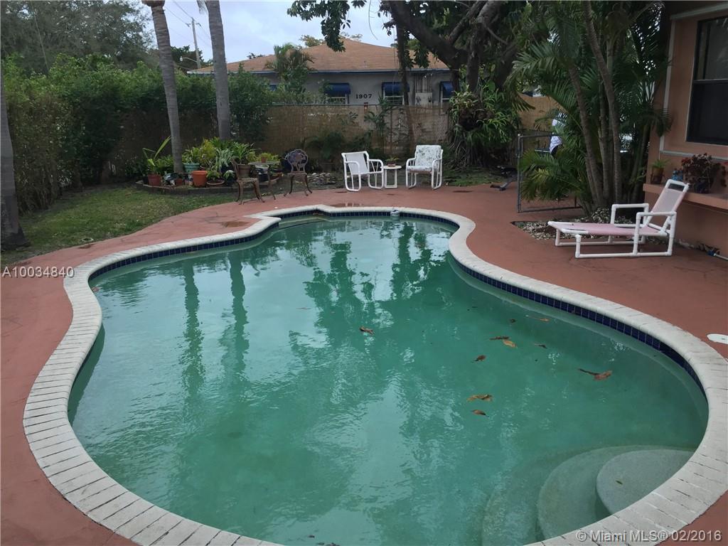 Hollywood 1-21 B - Residential Lease