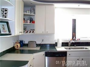 Hollywood 1-21 B - Residential Lease