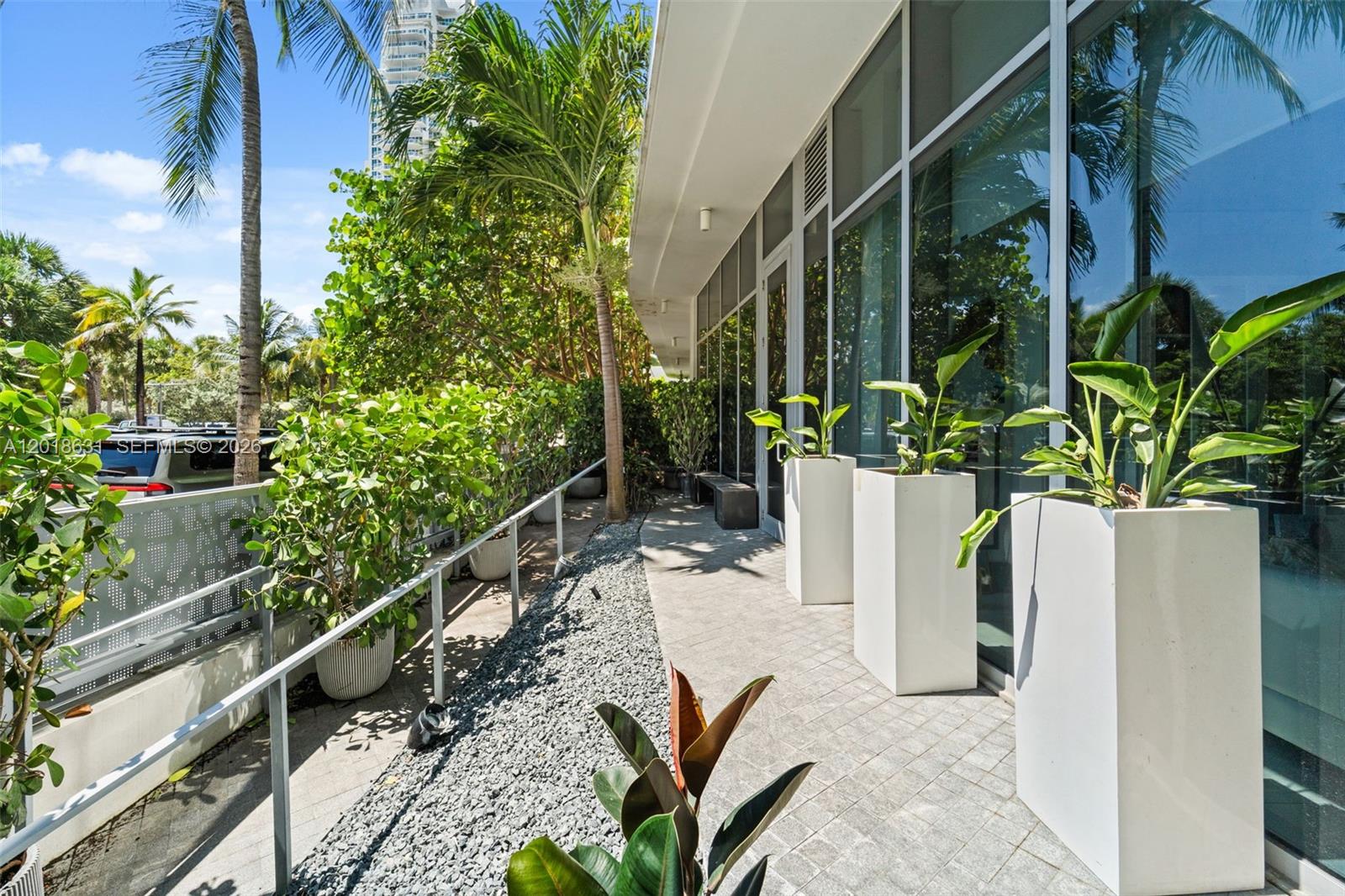 ONE OCEAN CONDO - Residential