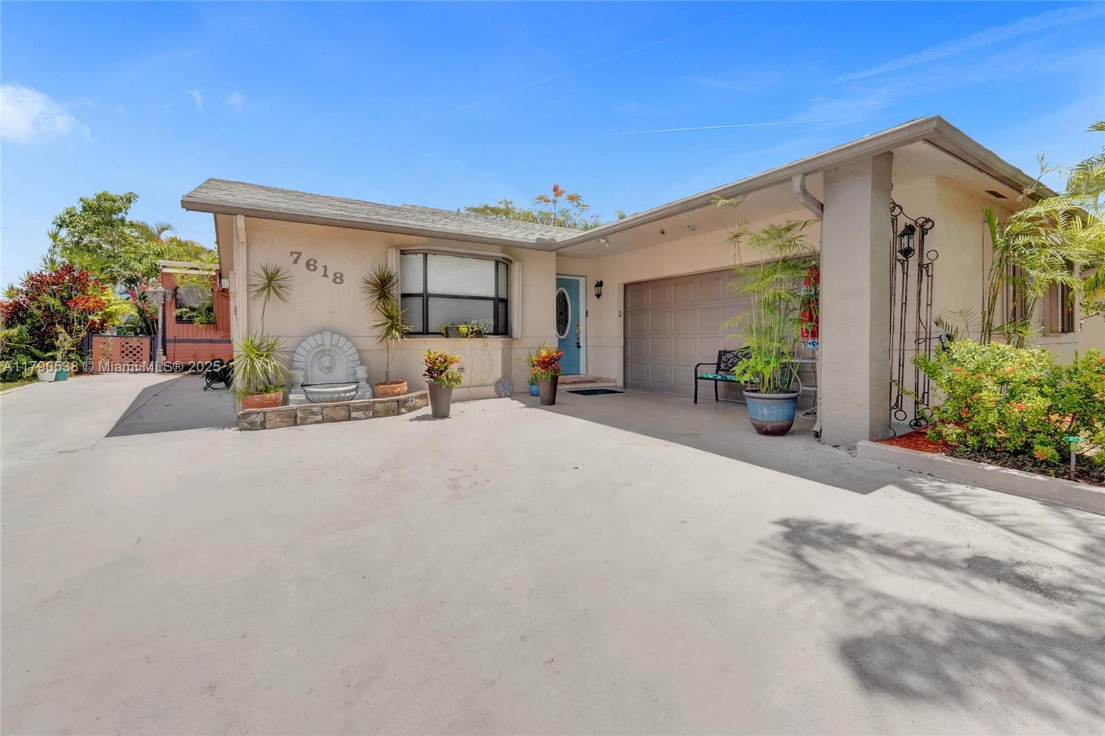 Property for Sale at 7618 Nw 88th Cir, Tamarac, Broward County, Florida - Bedrooms: 3 
Bathrooms: 2  - $520,000