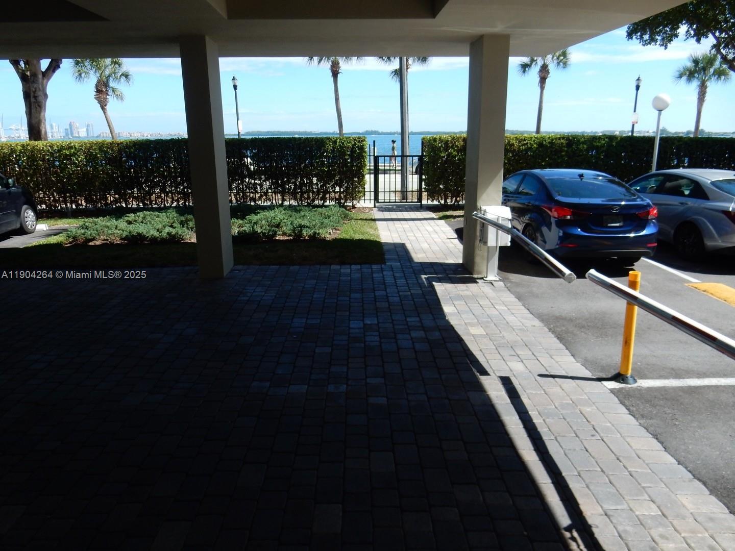 BAYSHORE PLACE CONDO - Residential Lease