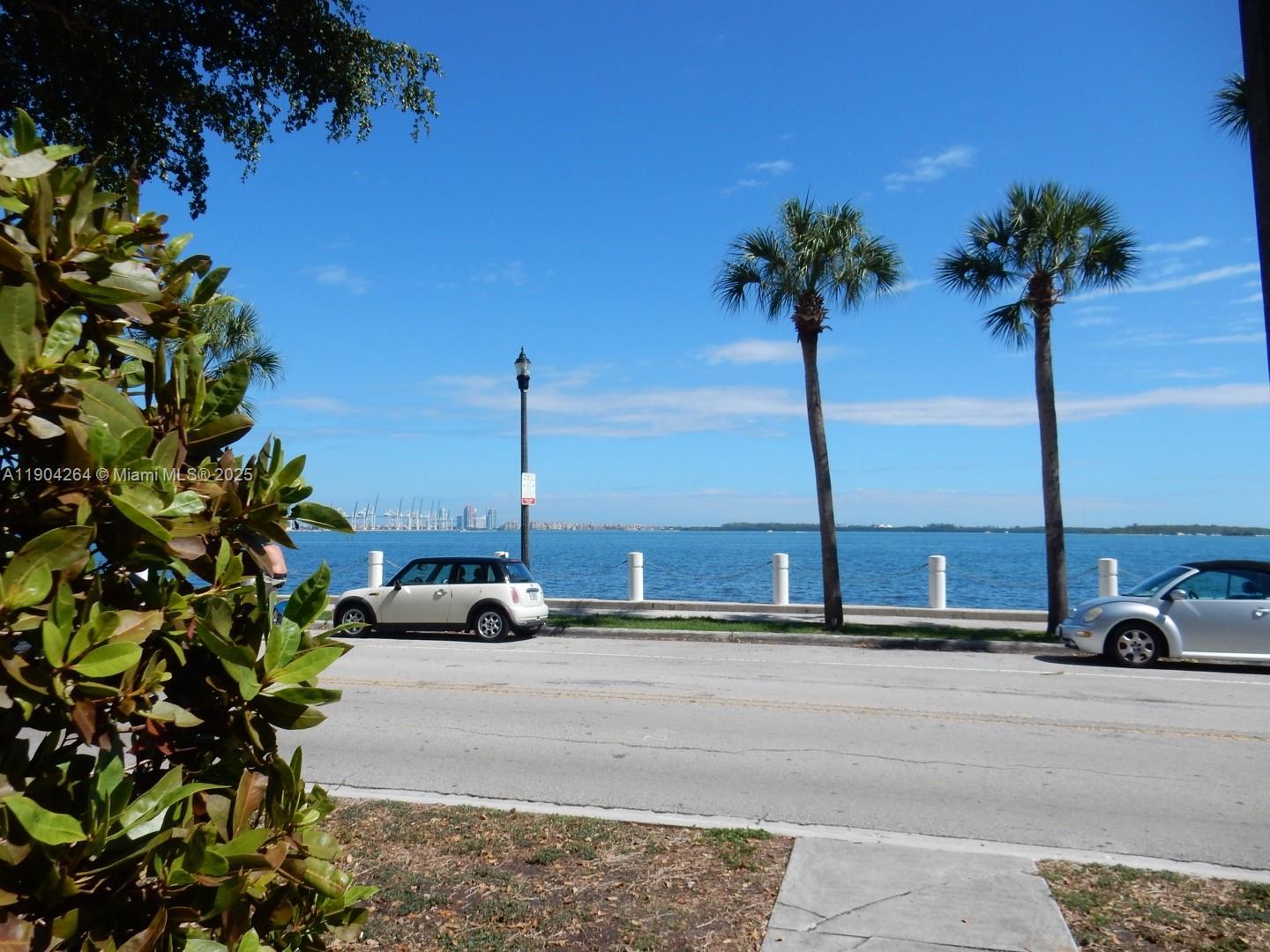 BAYSHORE PLACE CONDO - Residential Lease