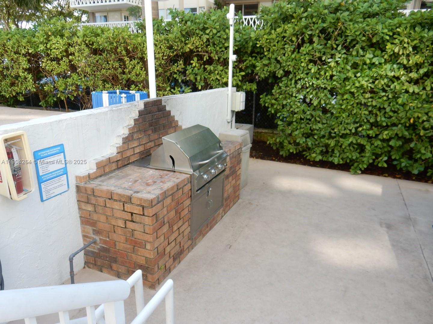 BAYSHORE PLACE CONDO - Residential Lease