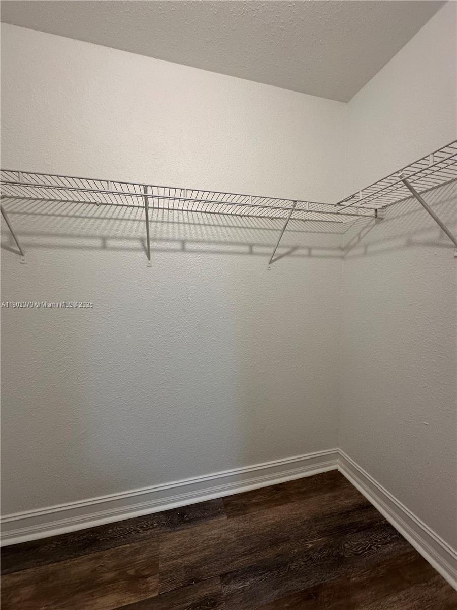 CORAL RIDGE ISLES - Residential Lease