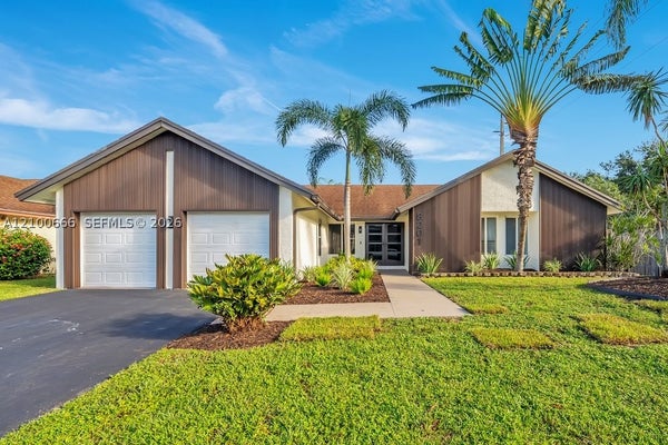 8201 NW 52ND ST, LAUDERHILL, FL 33351 - Image bc413c369e038014a56ce9b2d0920db2/4077913667