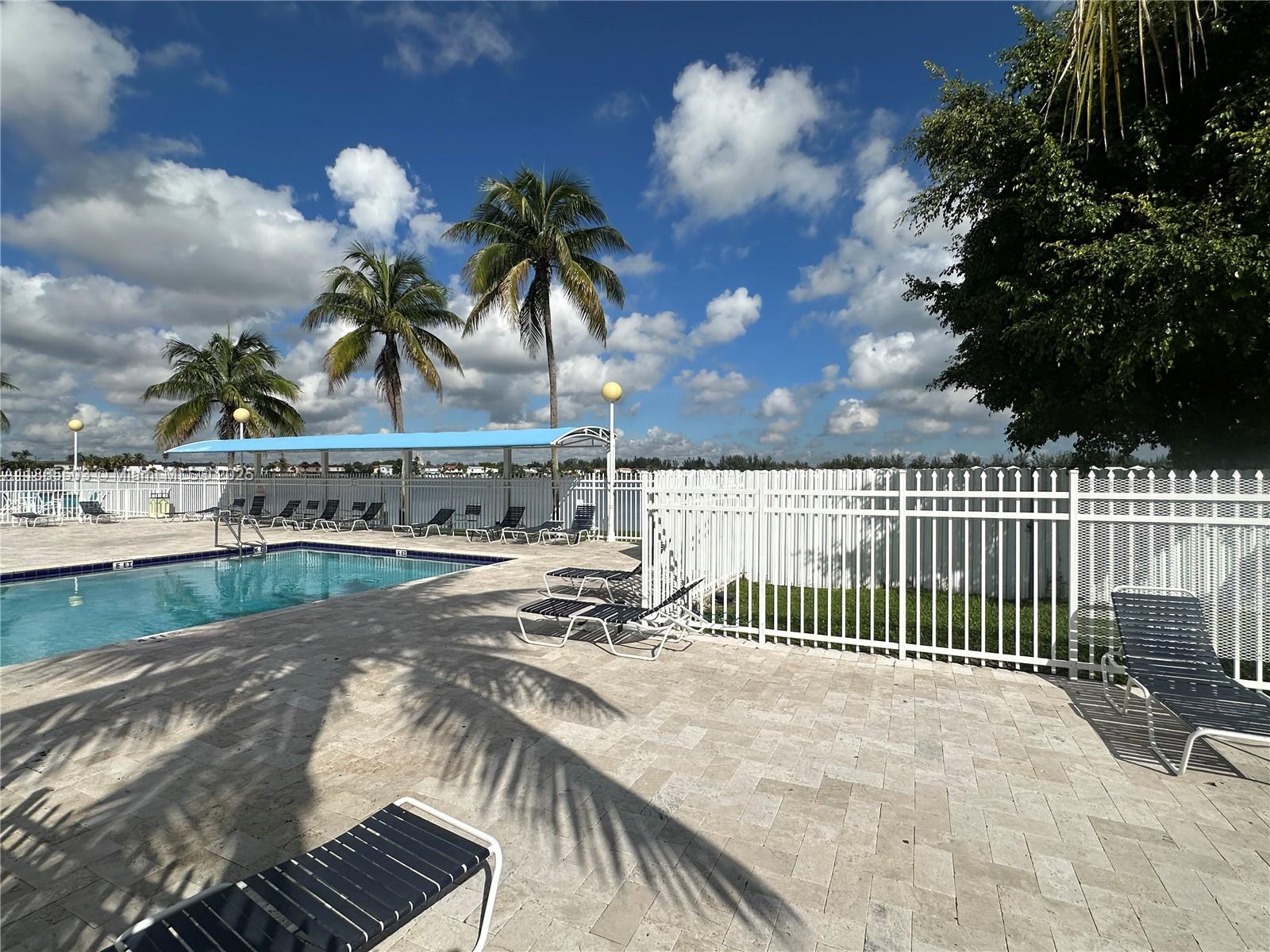 LAKE POINTE SEC 1 - Residential