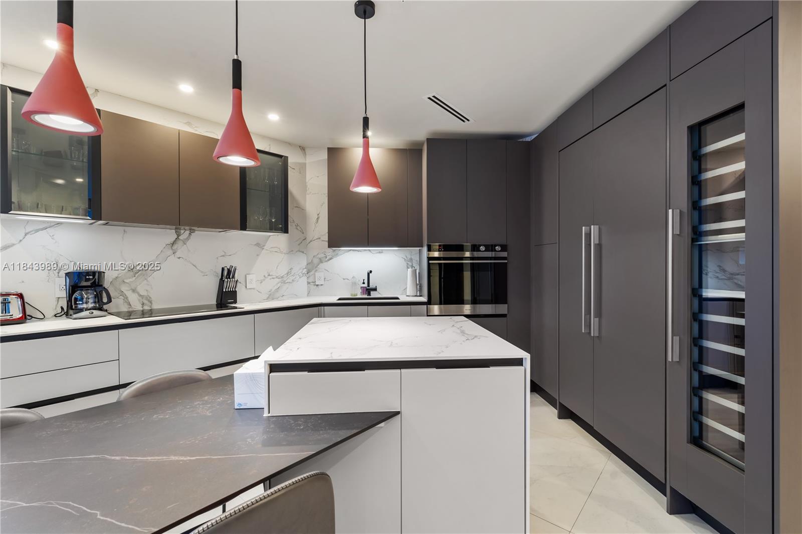 100 S Pointe Dr 2301