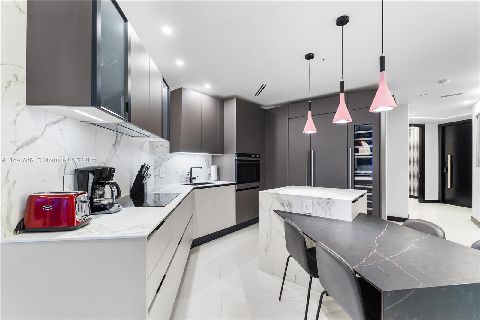 100 S Pointe Dr 2301
