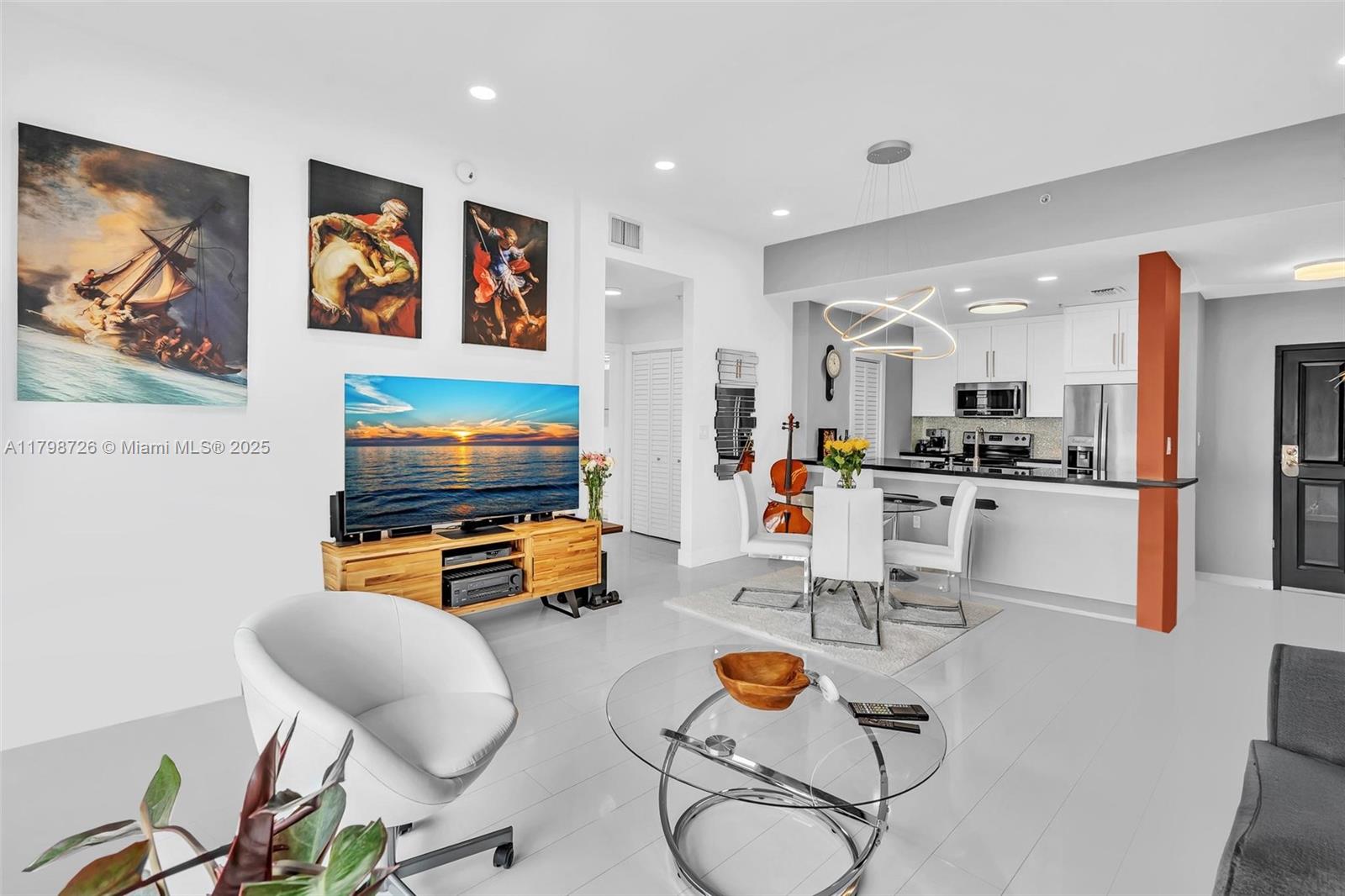 2650 SW 37th Ave 906