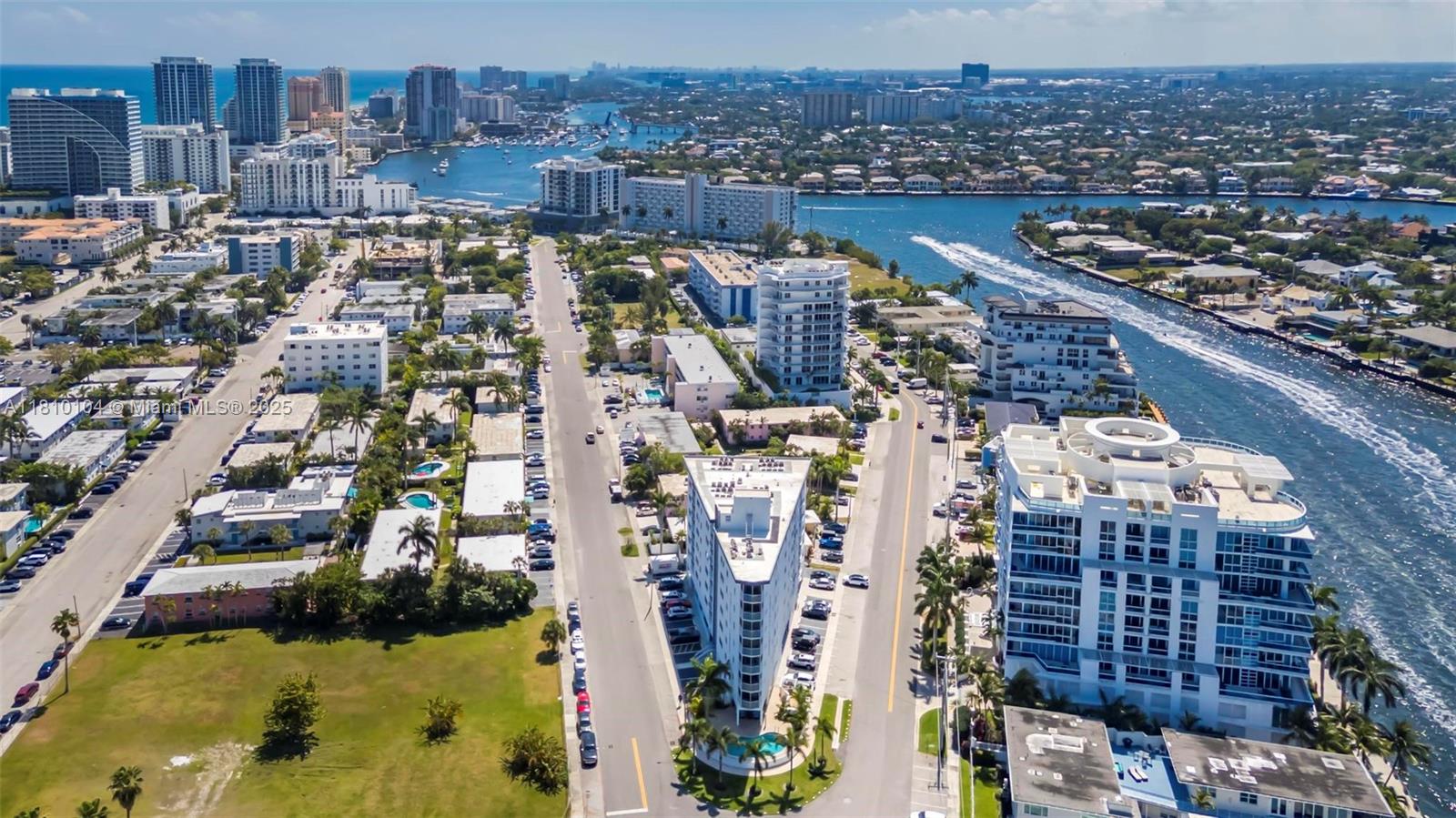 720 Bayshore Dr 804, Fort Lauderdale, Broward County, Florida - 2 Bedrooms  
2 Bathrooms - 