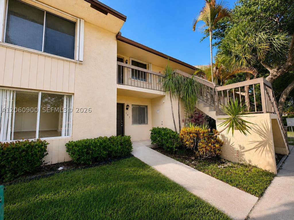 Photo of 6585 Somerset Dr #103, Boca Raton, FL 33433 (MLS # A12060900)