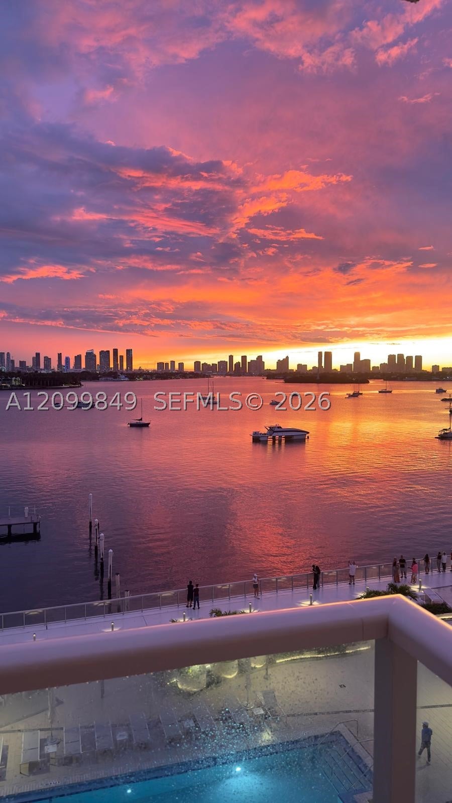 1000 West Ave 617