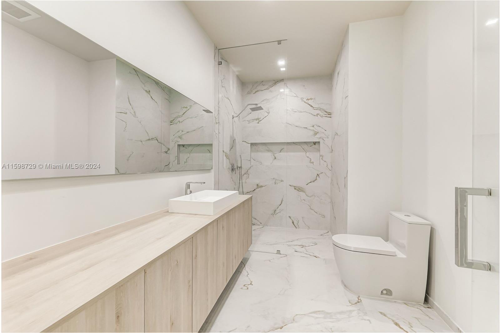 J W EWANS SUB - Residential