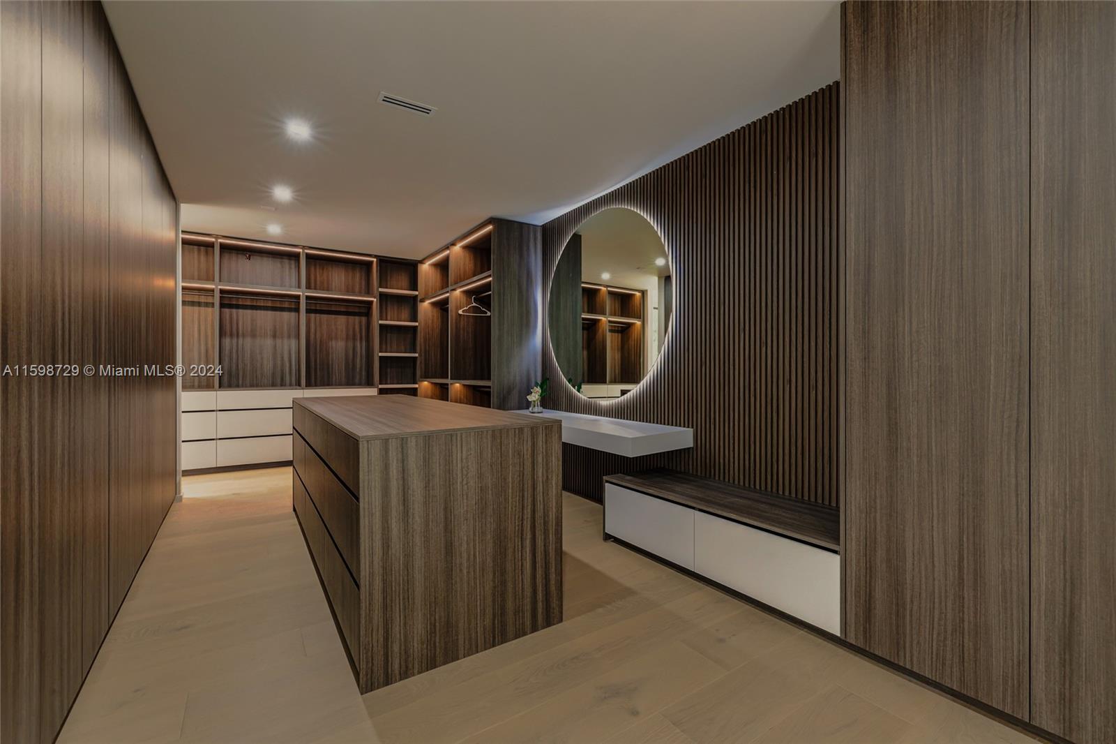 J W EWANS SUB - Residential