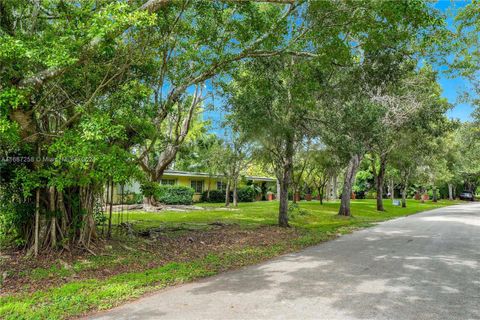 A home in Pinecrest