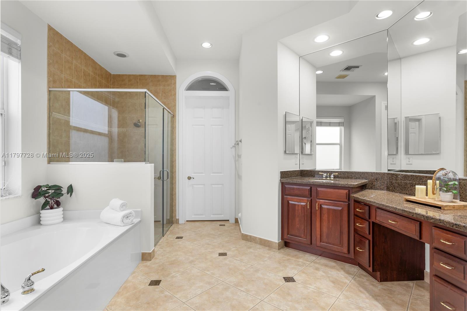 ISLES AT WESTON - Residential