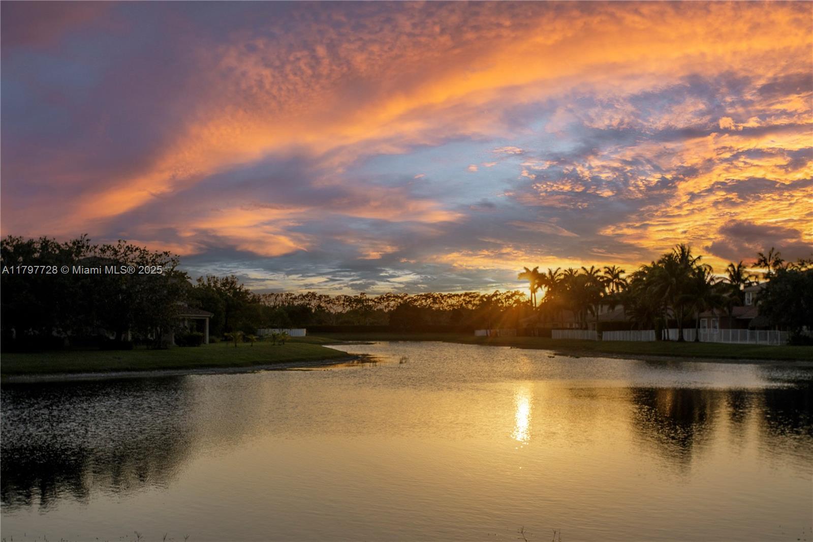 ISLES AT WESTON - Residential