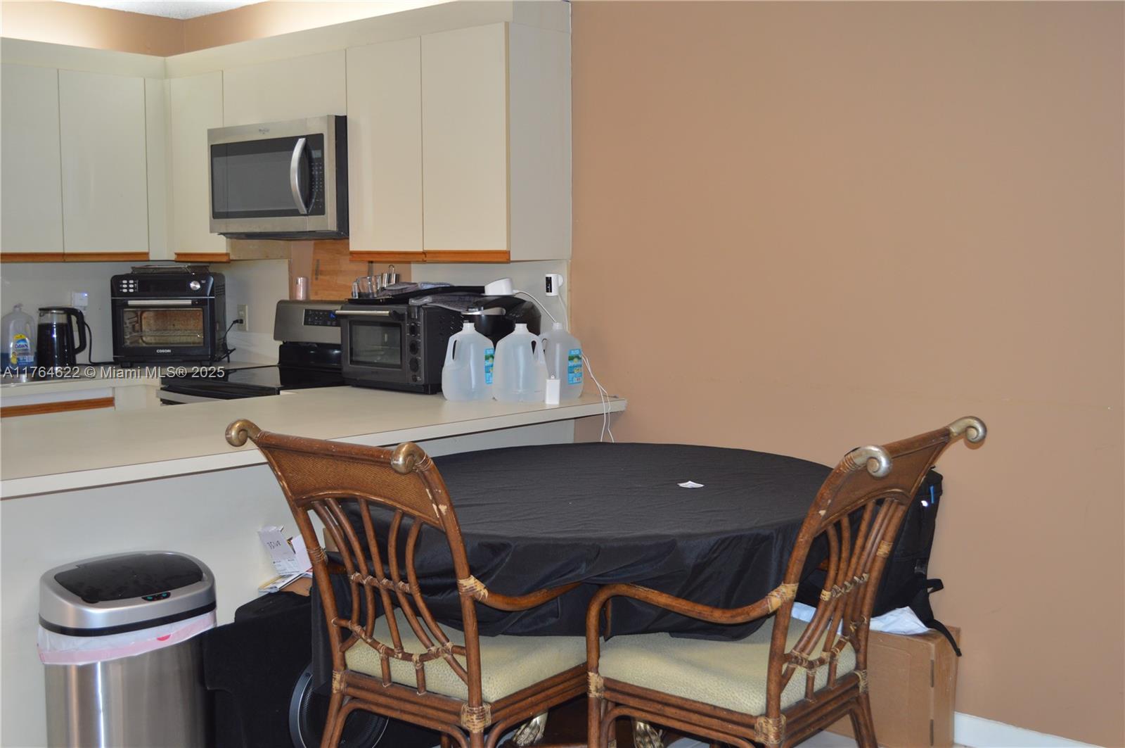 COURTYARDS OF WATERFORD - Residential